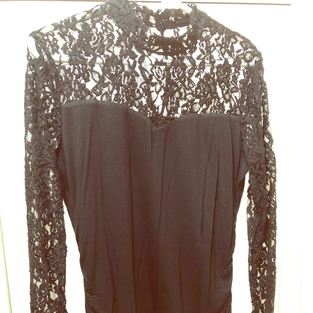 New Maurice’s Floral Lace long sleeve